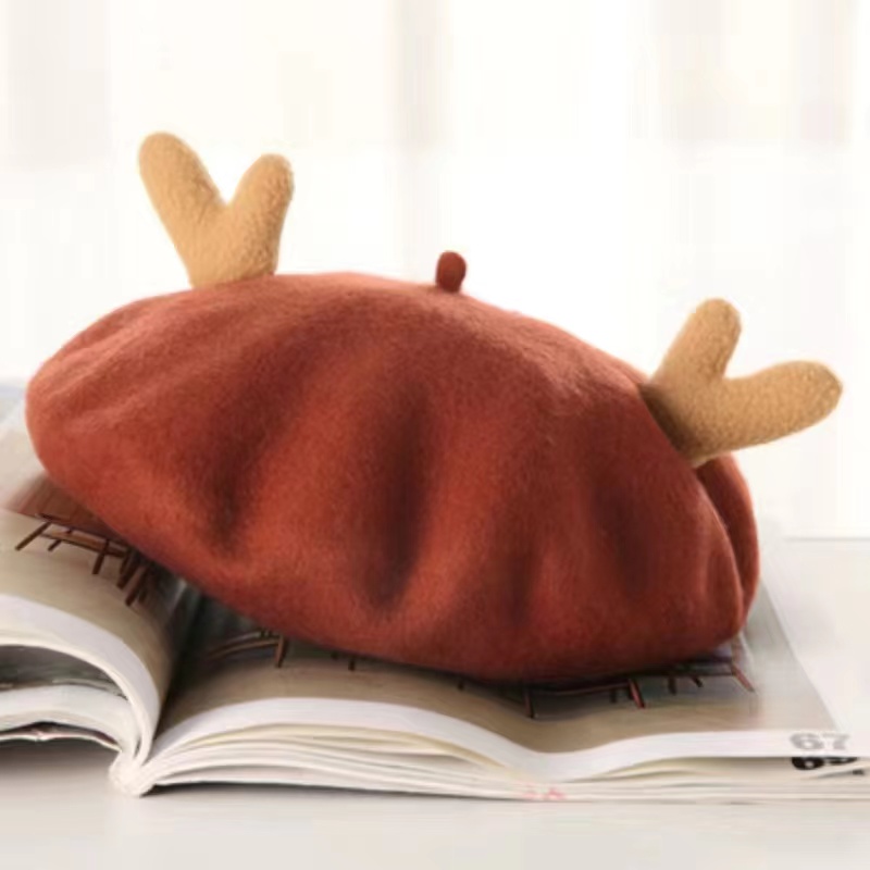 Creative Berets For Christmas