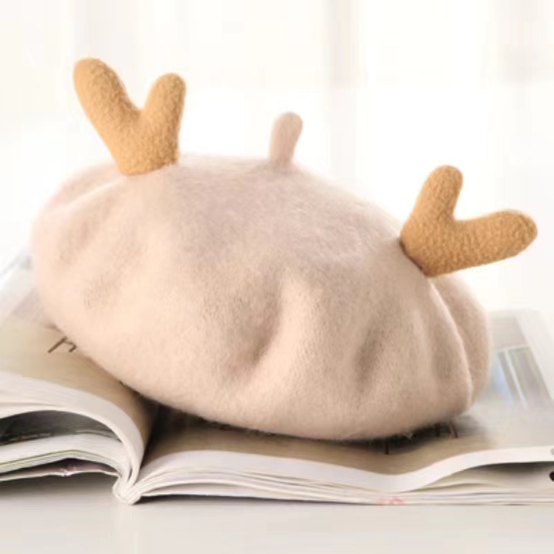 Creative Berets For Christmas