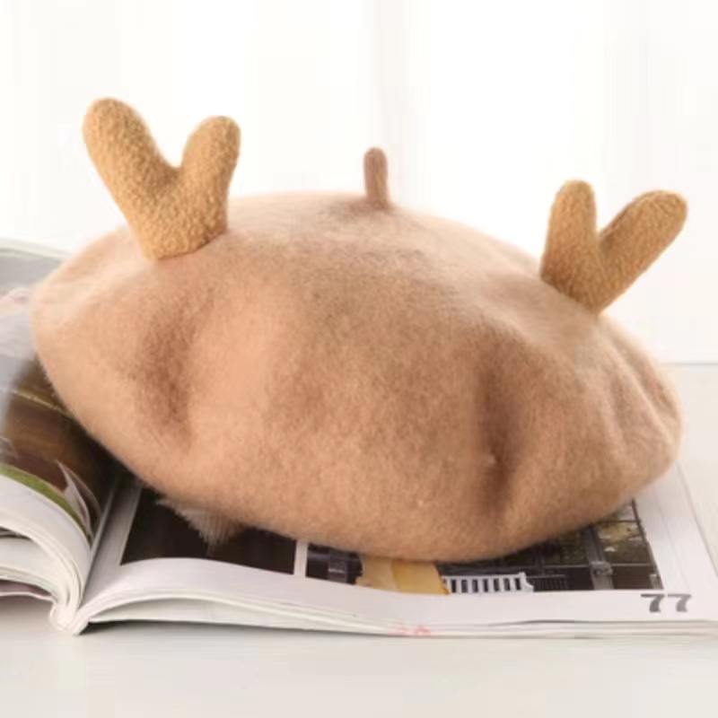 Creative Berets For Christmas